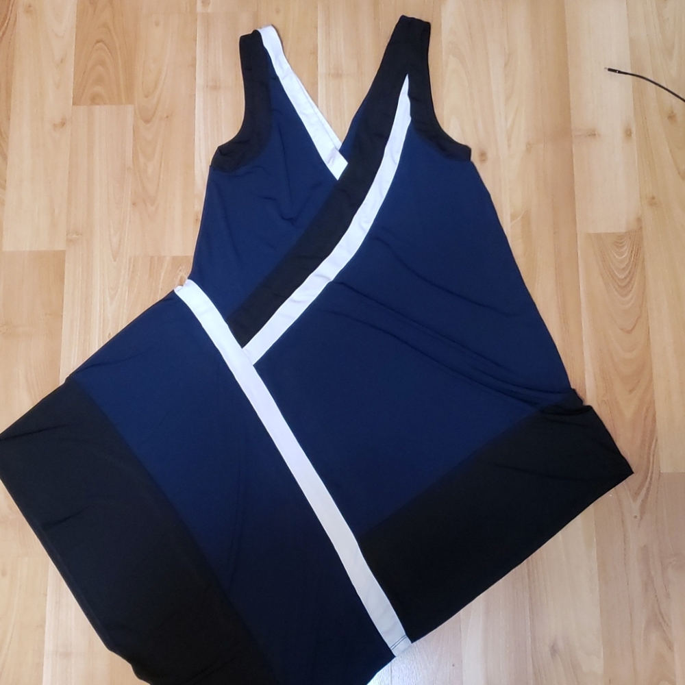 Bcbg maxazria dress